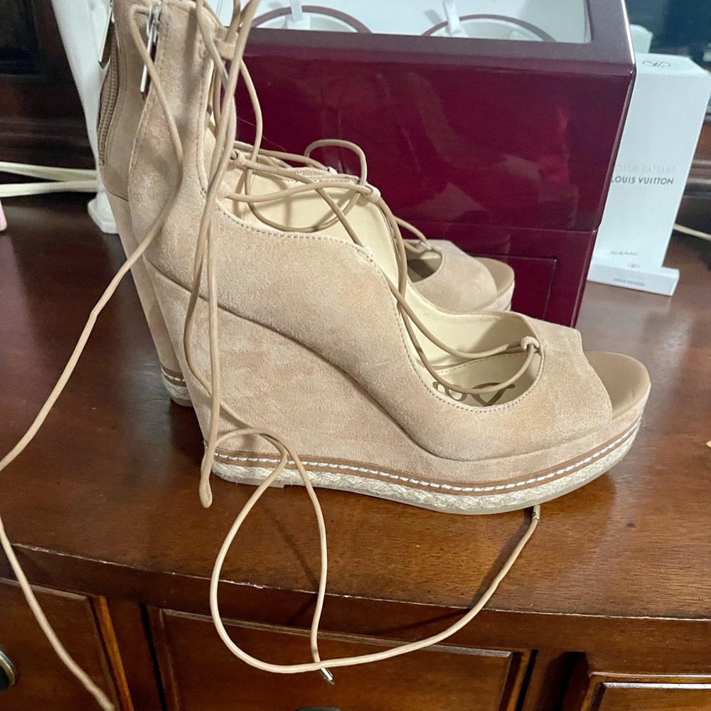 Sam Edelman - Picture 4 of 8